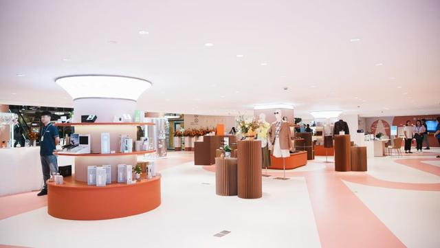 老建筑里的消費新活力 上海“五一”商業圖景中的百年地標與高能級首店